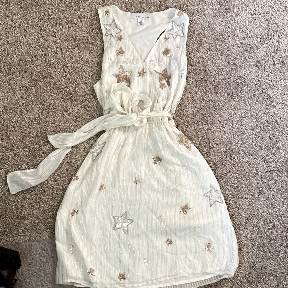 Adelyn Rae sparkly white gold and silver star dress